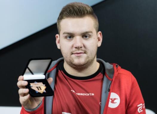 T1教练金晶洙谈队伍上单引援失败，T1曾想招募TheShy